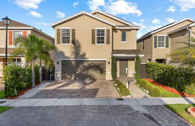 501 Northeast 6th Court photos photos