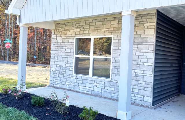 3150 Pin Oaks Circle Northeast Gallery 3