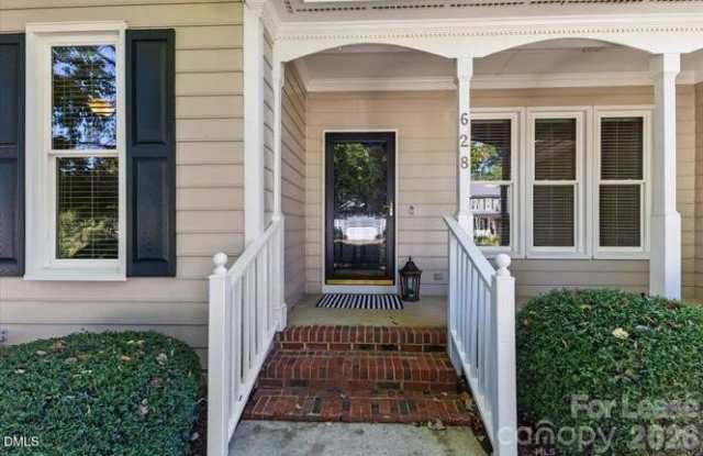 628 Lawrence Court Gallery 2
