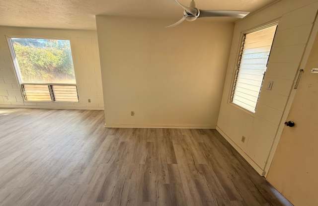 300 Olani Place Gallery 4