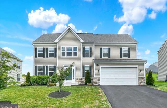 18234 PETWORTH Circle Gallery 2