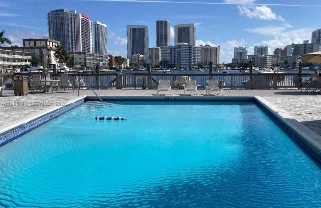 462 Golden Isles Dr photos photos