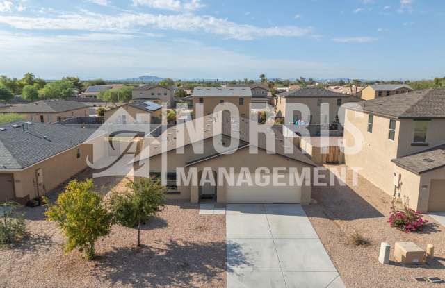 Newer Home in a Great Location to the Freeway photos photos