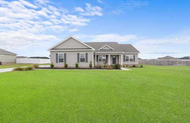 624 Fescue Drive - AVAILABLE NOW! Gallery 1