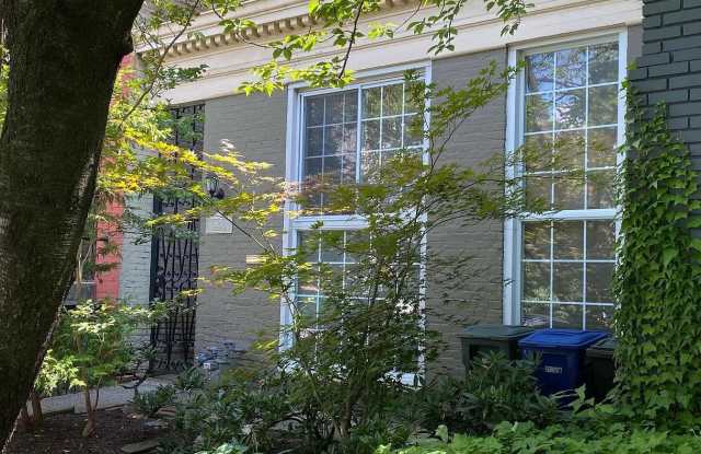 825 F Street NE photos photos