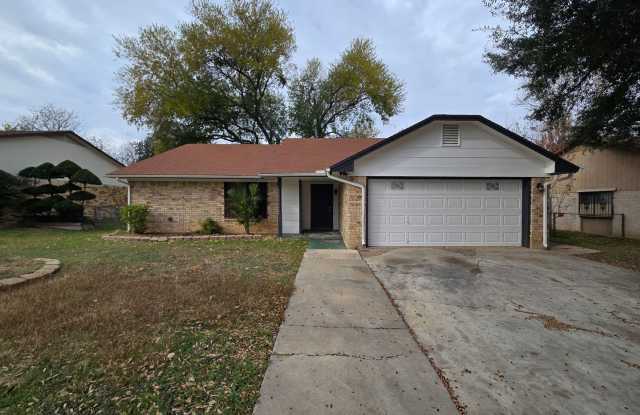 RENT SPECIAL - AVAILABLE NOW! photos photos