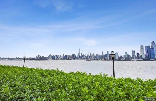 250 Henley Place - 250 Henley Place, Hudson County, NJ 07086