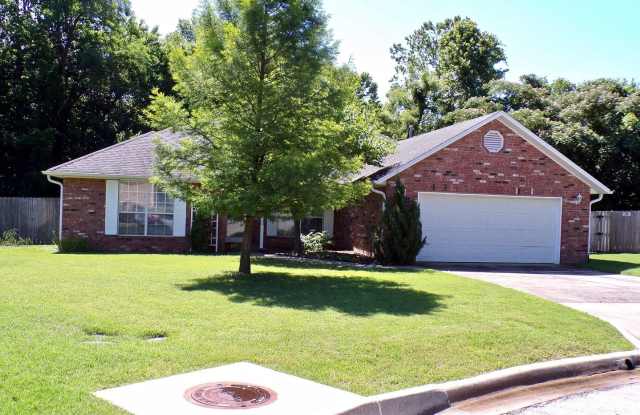 2677 E Tulip Gallery 2