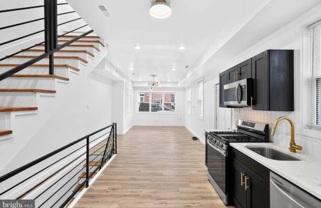 2613 TULIP Street Gallery 3