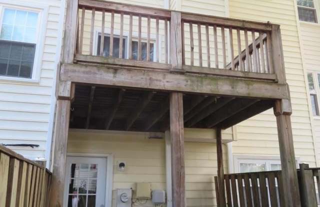 1602 W BANCROFT Lane Gallery 4