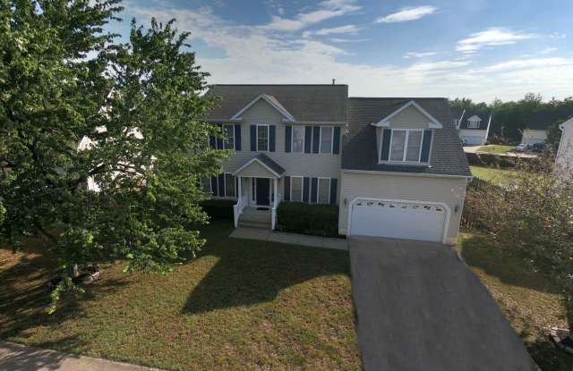 Bright  Spacious Home in Fredericksburg! photos photos