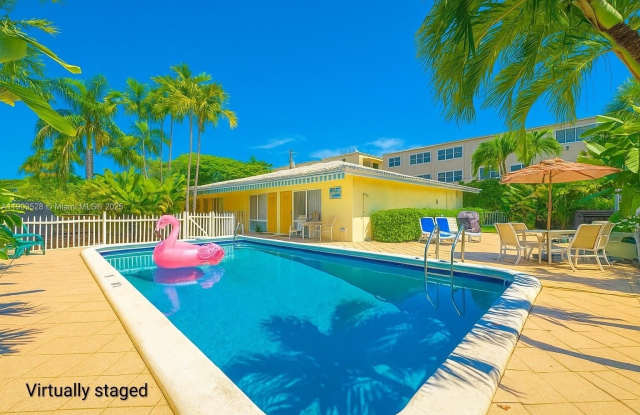 3217 NE 7th Pl photos photos