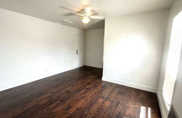 2440 B Avenue photos photos