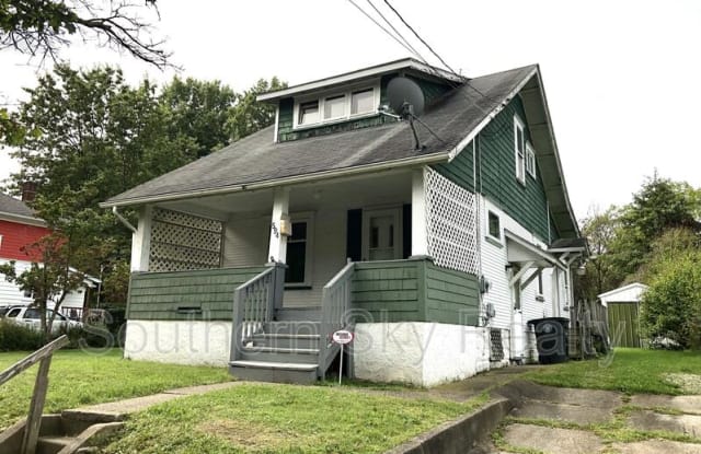 594 Whitney Avenue - 594 Whitney Avenue, Akron, OH 44306