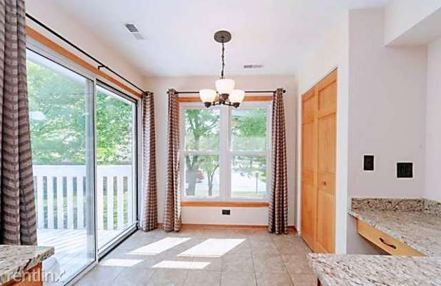 1405 Wentworth Ct Gallery 3
