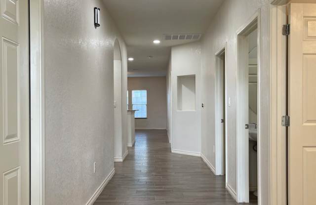 7015 Hallie Ridge San Antonio, Tx. 78227 Gallery 4