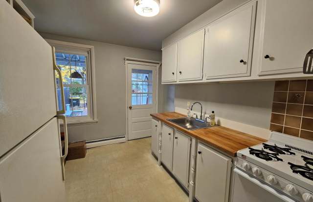 229 S LINCOLN AVENUE Gallery 4