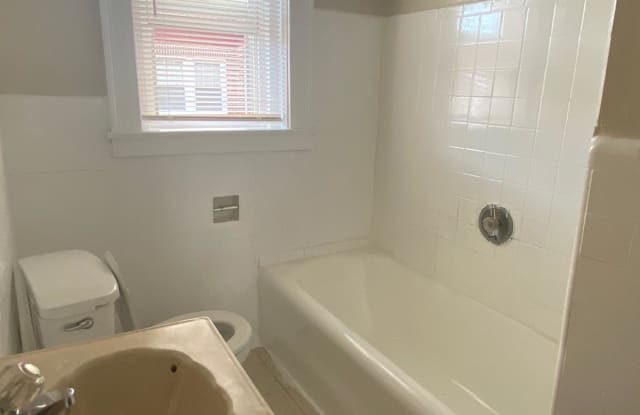 121 Pendleton St Apt B32 photos photos