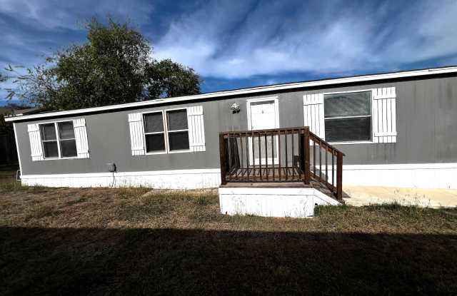 222 B STREET - 222 B Street, Converse, TX 78109