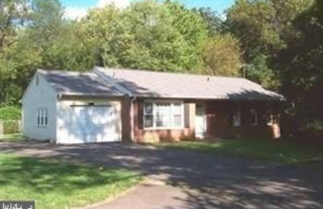 3031 SLEEPY HOLLOW RD photos photos