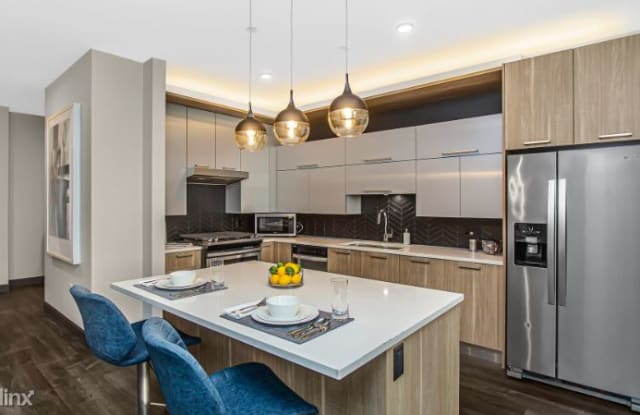 37 S La Salle St - 37 South Lasalle Street, Chicago, IL 60603