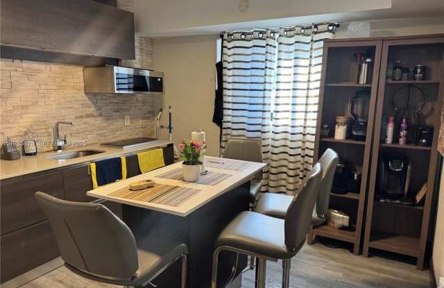 168 NW 53rd St photos photos