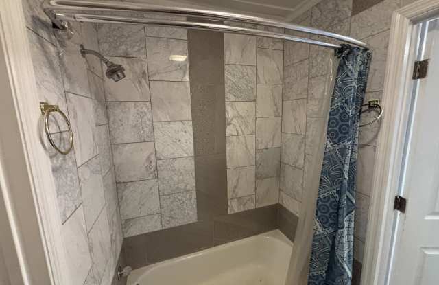 208 Marietta St photos photos