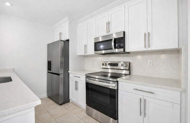 590 Green Springs Place photos photos