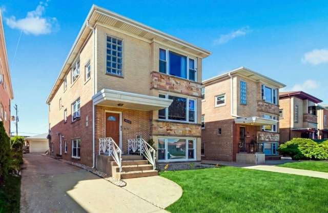 4628 N Sayre Avenue Gallery 1