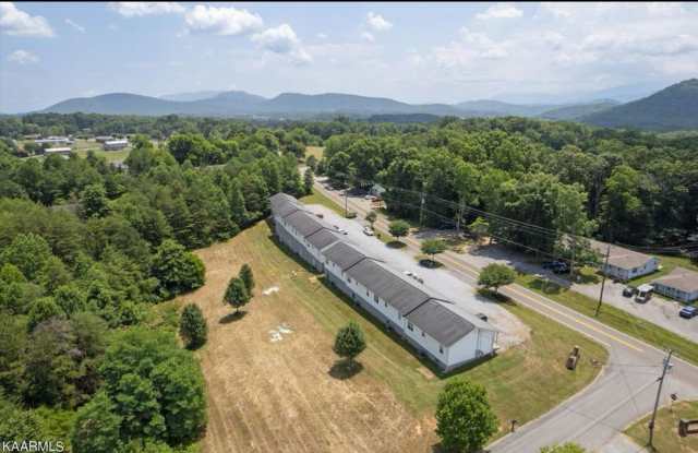 2230 Old Newport Hwy photos photos