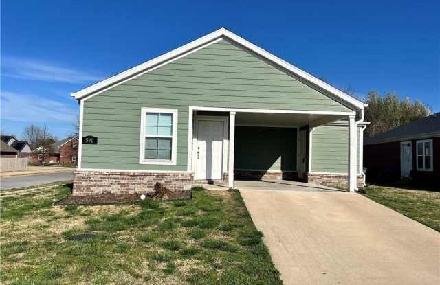 590 Cresswell  DR photos photos