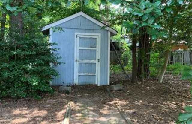 8905 Hawkbill Road Gallery 4