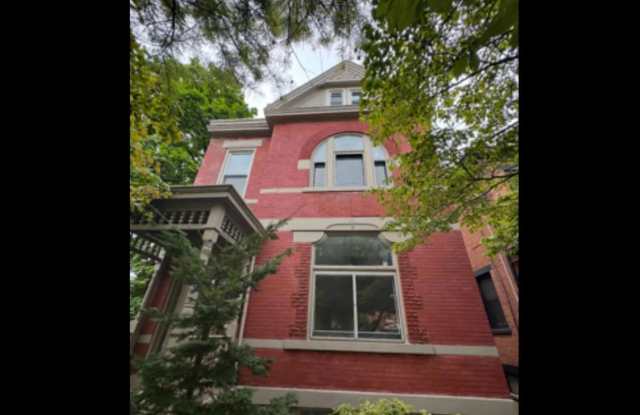 1813 Chase Ave - 1813 Chase Avenue, Cincinnati, OH 45223