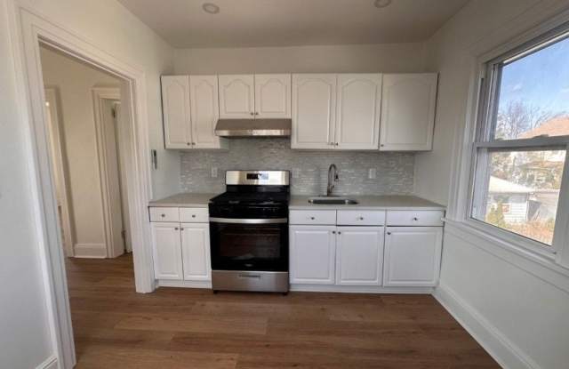 24 Alaska St - 24 Alaska Street, Garfield, NJ 07026