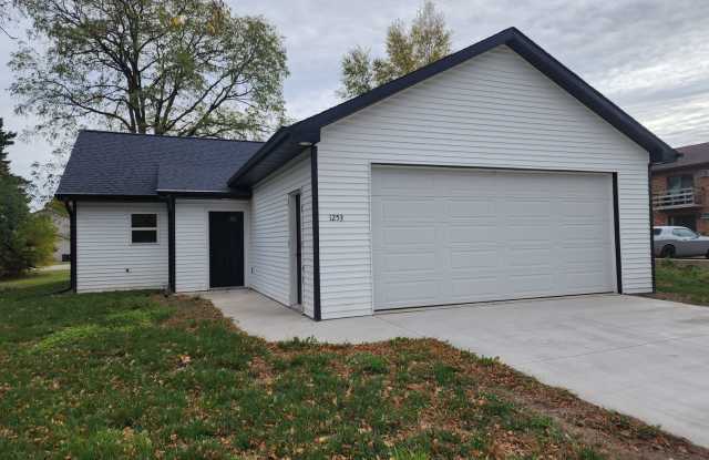 Newly Built 3BR/2BA Home in Oshkosh, WI photos photos Newly Built 3BR/2BA Home in Oshkosh, WI photos photos