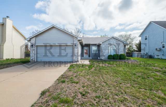 3826 North Cranberry Street photos photos