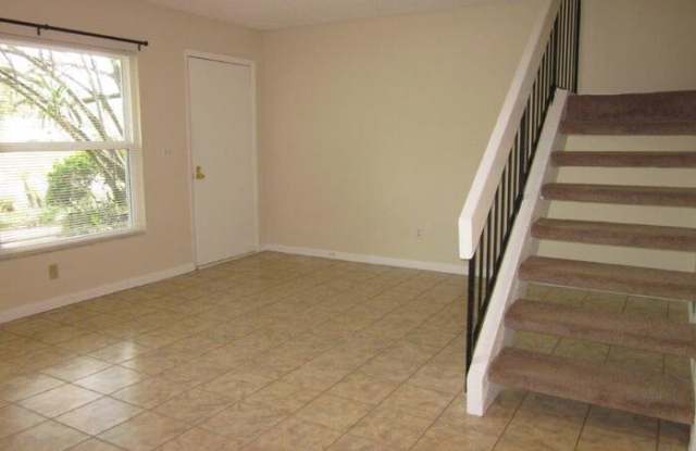 14711 Lake Forest Drive Gallery 4