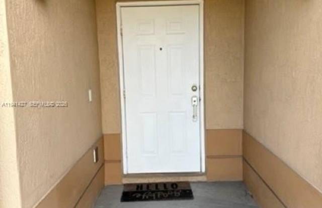 10850 NW 82nd Ter photos photos