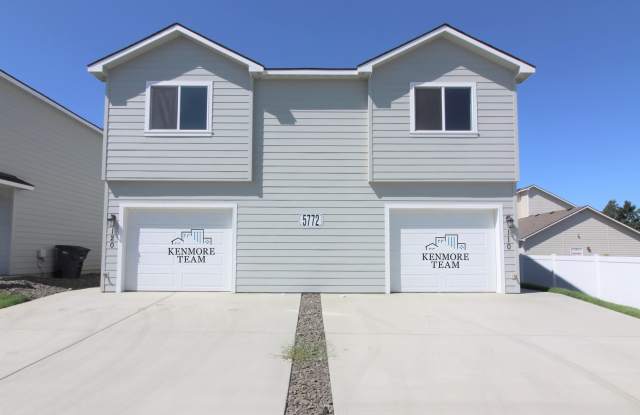 3 Bedroom, 2 Bath Townhome in Kennewick photos photos