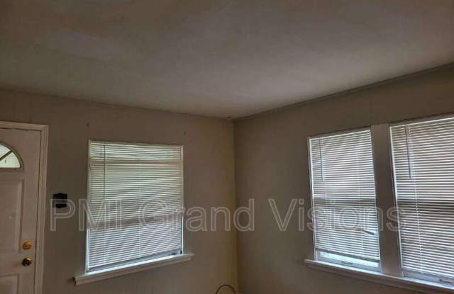 1553 N Walnut Grove Ave photos photos