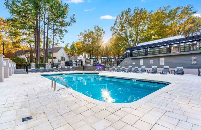 Edwards Mill Townhomes & Apartments Gallery 4