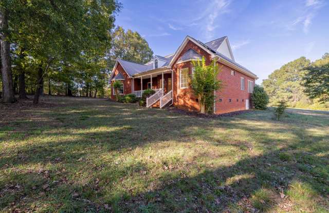 5560 Old Thompson Rd - 5560 Old Thompson Road, Stanly County, NC 28128