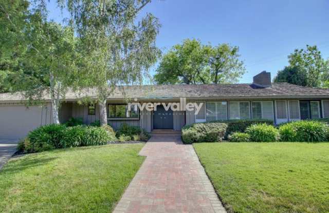 Elegant Fully Renovated 3/3 in Fair Oaks! photos photos