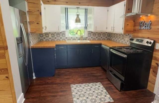 2 Bed/1 Bath Home photos photos 2 Bed/1 Bath Home photos photos