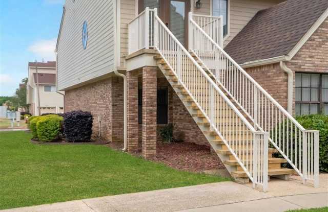 5001 Grande Dr photos photos