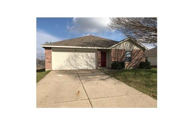 4 bedroom with updates in Terrell! photos photos