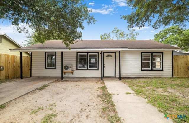 205 E Johnson Street - 205 East Johnson Street, Cuero, TX 77954
