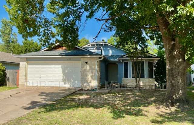 2105 Balsam Way photos photos