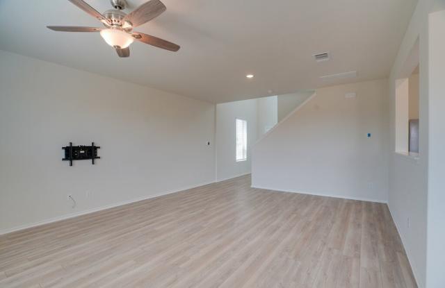 1109 Paradise Canyon Drive, Jarrell, TX 76537 Gallery 4