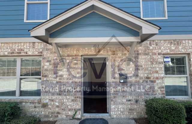 Huge 5 bed/5 bath home! U of M photos photos Huge 5 bed/5 bath home! U of M photos photos